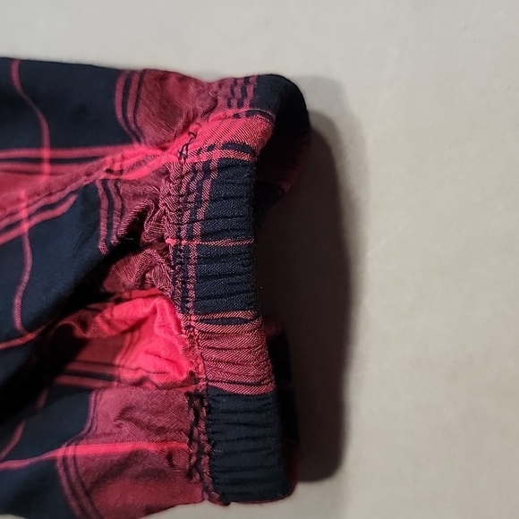 Loft Size L Red & Black Plaid Popover Top, Long Sleeve, Gently Used Condition - Picture 10 of 13